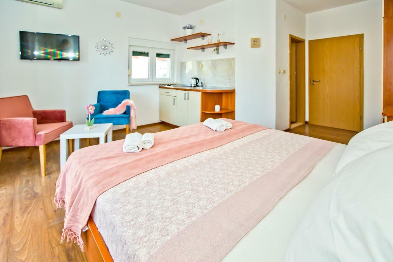 Apartments Bubalo Hvar Town Eksteriør bilde